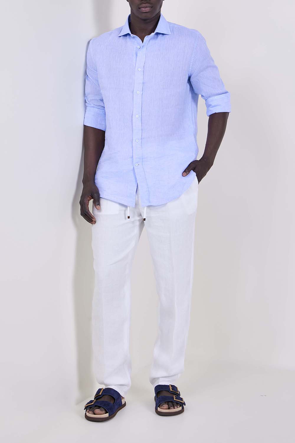 חולצה מכופתרת בגזרה משוחררת